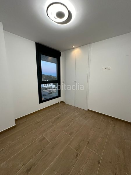 Foto b06a8a9d-5c5c-4c4e-ac27-52f24262bf2e. Apartament amb calefacció aparcament piscina a Platja de Torres Vila Joiosa (la)
