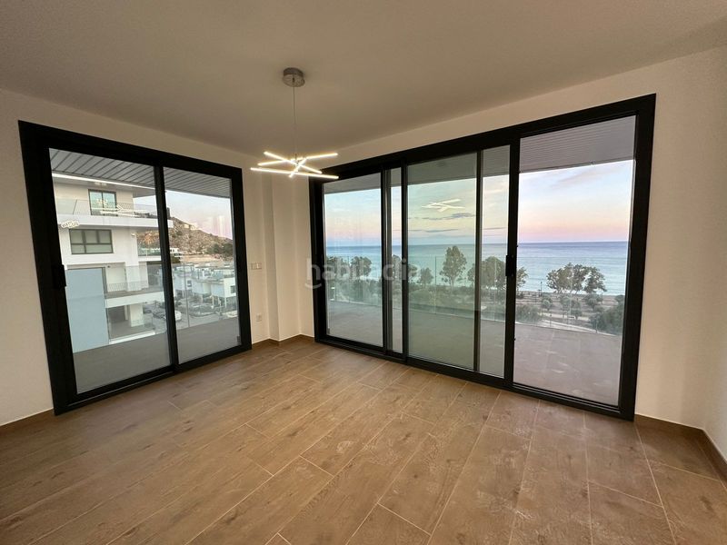 Foto d8b9078c-6e43-4687-a8c6-11cc50eef8a5. Apartament amb calefacció aparcament piscina a Platja de Torres Vila Joiosa (la)