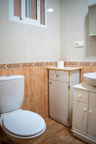 Foto 1ce29953-820c-4341-84cf-e9964cc775a8. Casa adossada a Pueblo Guardamar del Segura