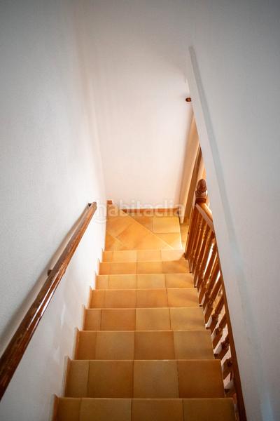 Foto d757de41-e8f2-42b6-9a0d-e502f572a5fc. Casa adossada a Pueblo Guardamar del Segura