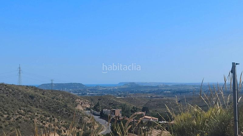 Foto 0673becb-2501-4fae-aa6a-6cc5834b4663. Casa modernasnbspvillas en grandes solares en zonas tranquilas, con vistas abiertas y orientadas al sur. todas las parcelas seleccionad en Busot