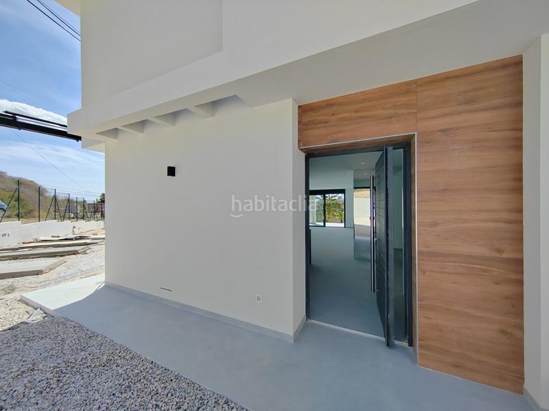 Foto a1084869-c6c9-434c-b119-8ad8ca30a737. Casa modernasnbspvillas en grandes solares en zonas tranquilas, con vistas abiertas y orientadas al sur. todas las parcelas seleccionad en Busot