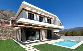 Casa en Polop. Las villas de nueva construcción en polop en viviendas de 2 y 3