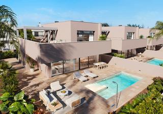 Maison à Roldán. Cada vivienda tiene un acceso independiente desde las calles que