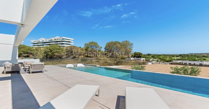 Foto 229593b7-8509-446e-a280-5f328262e8b0. Maison avec parking piscine dans Lomas de Campoamor - Las Ramblas Orihuela