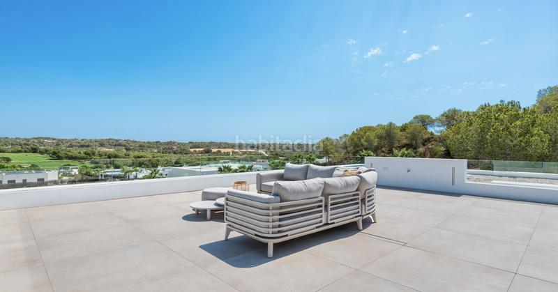 Foto 9b3b73ee-a685-4b48-9dfc-1a33439aba59. Maison avec parking piscine dans Lomas de Campoamor - Las Ramblas Orihuela