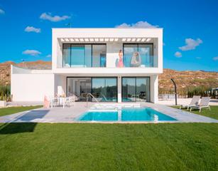 Casa a Baños y Mendigo. Six seconds properties te ofrece una villa mediterránea de obra