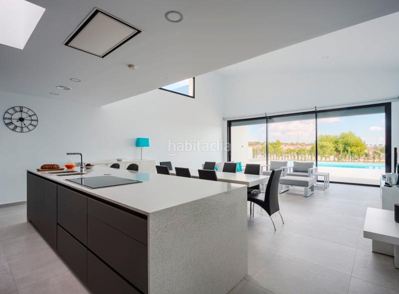 Foto 0147af48-aa2f-4615-9d74-576a3a50cf99. Casa con parcheggio piscina in Baños y Mendigo Murcia