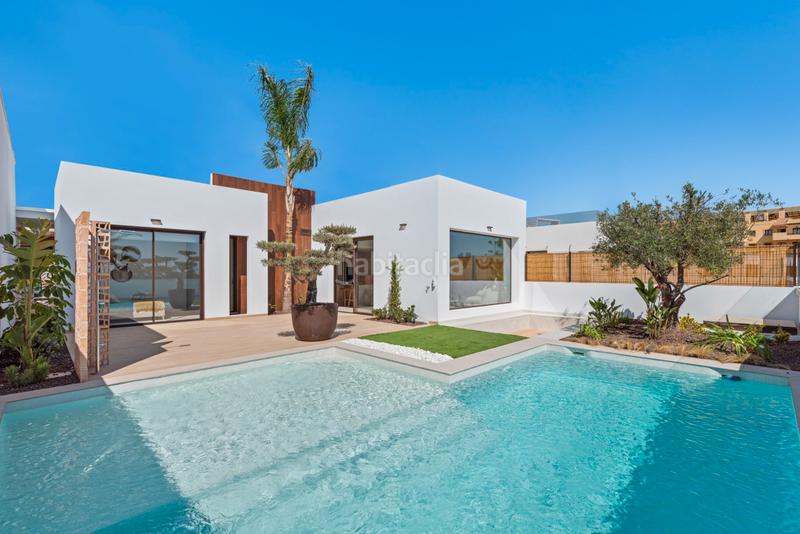 Foto 815d9ea1-e6ca-4d59-a67e-a84cbece502b. Chalet avec piscine dans Las Lomas de Rame-Bahía Bella Alcázares (Los)