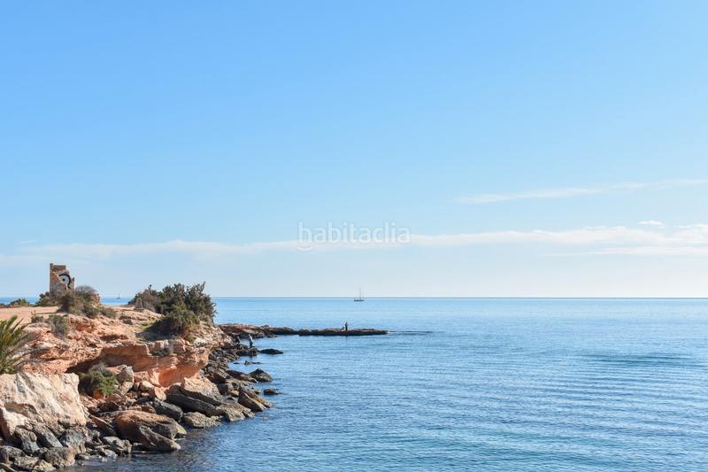 Foto 2ecc0141-0f5a-4967-b659-169032d0adc3. Casa con parcheggio in Punta Prima Orihuela