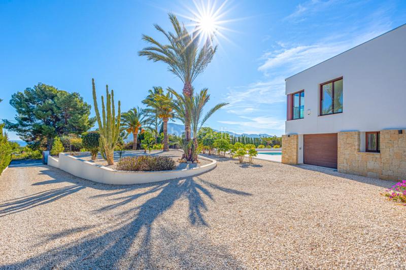 Foto 5d7603a5-622f-42b7-a8ad-edb22fb48935. Casa amb aparcament piscina a Pueblo-Ubanizaciones Alfàs del Pi (l´)