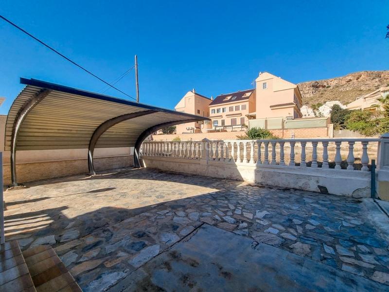 Foto 64ef3d31-457f-49bc-98b8-185eae894c26. Reihenhaus mit parking in calas Santa Pola este Santa Pola