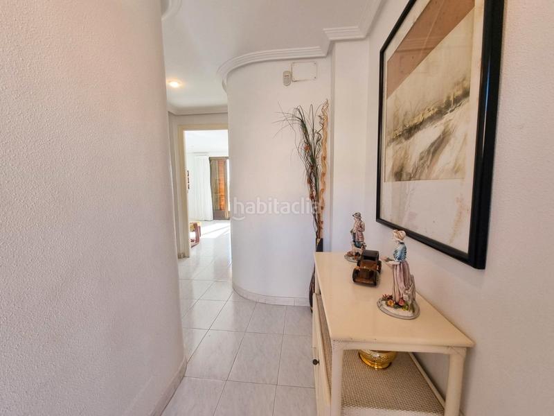 Foto 67ace98b-549d-47eb-931b-1b1be2dd935c. Reihenhaus mit parking in calas Santa Pola este Santa Pola