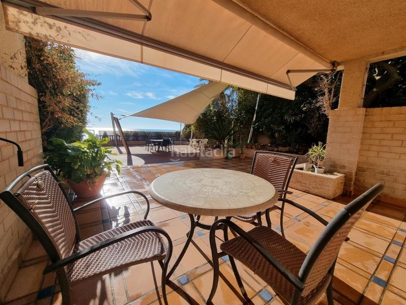 Foto 6f1ec4fa-49db-4fdf-ab1b-92d5f1793d51. Reihenhaus mit parking in calas Santa Pola este Santa Pola