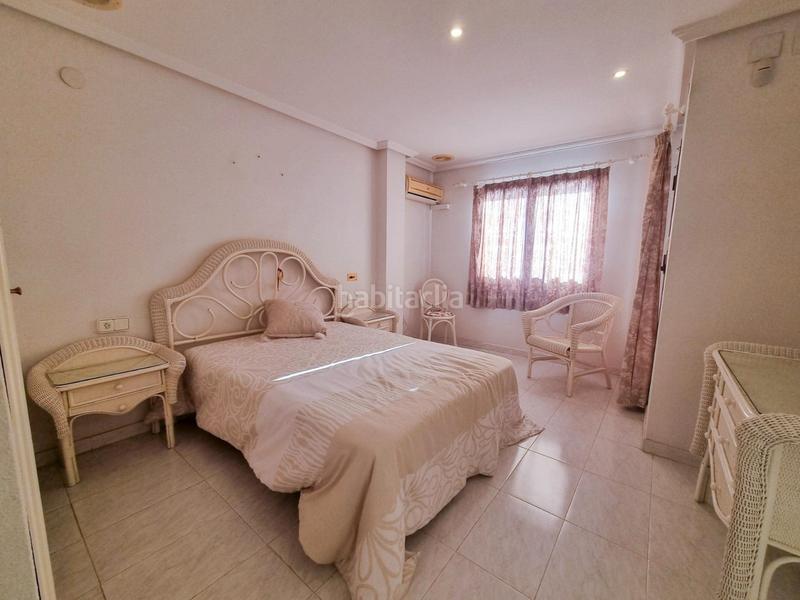 Foto 8c4d0af3-b055-4451-848a-370818121395. Reihenhaus mit parking in calas Santa Pola este Santa Pola