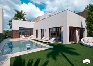 Casa in Mar Menor golf. Ubicadas en un entorno privilegiado, estas villas de nueva const
