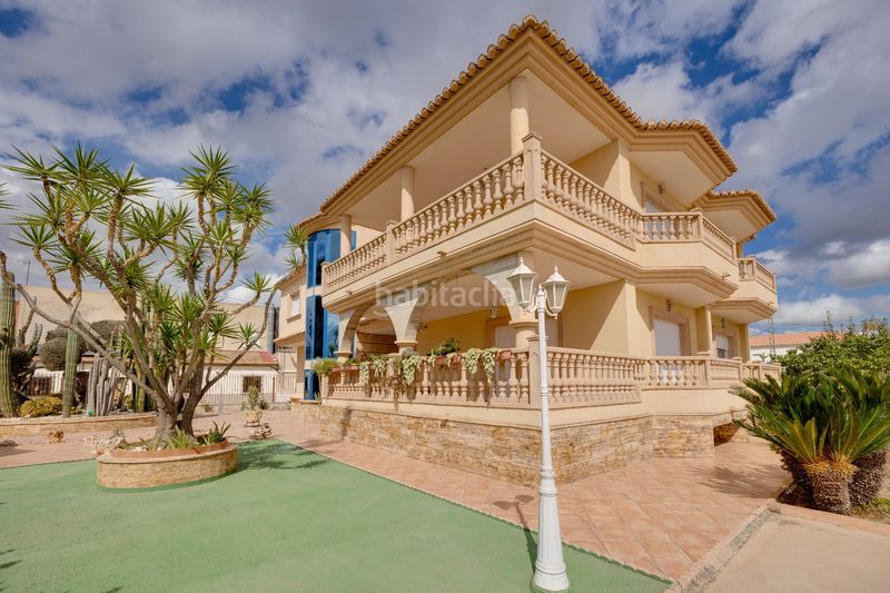 Foto 1321b449-986b-4a56-9bbf-74643cf0716d. Casa amb aparcament piscina a Orihuela ciudad Orihuela