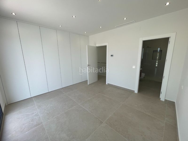 Foto 53ddea7f-86b1-42cc-975e-0a2aab5d2165. Casa amb aparcament piscina a Benijófar