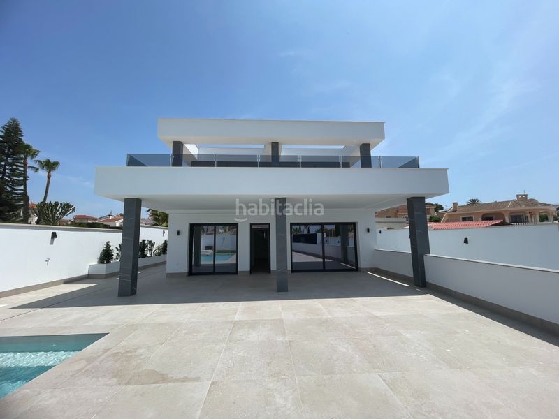 Foto 6ff605c3-b50e-4342-b28d-eacb77260969. Casa amb aparcament piscina a Benijófar