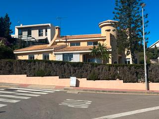 Casa a Cabo de Palos. Descubra esta villa de lujo situada en la prestigiosa zona de ca