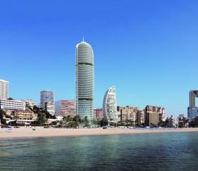 Piso en Playa Poniente. Nos complace presentarles esta exclusiva promoción, un edificio