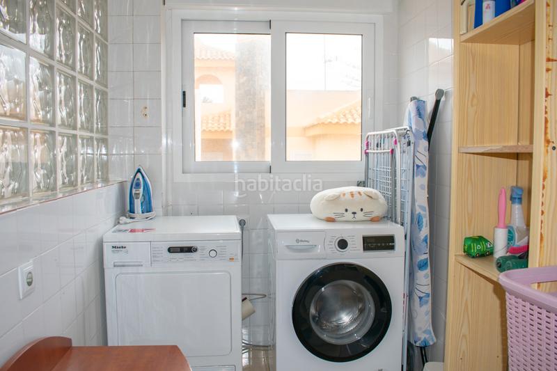 Foto df98c520-4946-473d-9199-b9682b7b9e2e. Casa con riscaldamento parcheggio piscina in Playa de las Gaviotas - El Pedrucho Manga del Mar Menor (La)