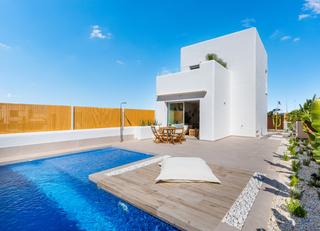 Haus in Las Lomas de Rame-Bahía Bella. En el corazón de los alcázares, donde la elegancia se encuentra