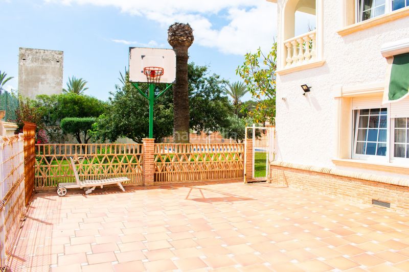 Foto 0b88ec99-b42d-45b2-b4ae-54eb0785141d. Casa amb calefacció aparcament piscina a Cabo Roig Orihuela