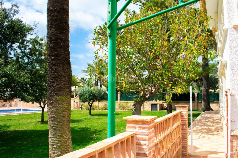 Foto 11ba2032-a4d0-4a17-a480-82ef0b06532d. Casa amb calefacció aparcament piscina a Cabo Roig Orihuela