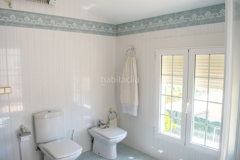 Foto 7e048799-5698-4931-8e67-d9cf518d0e97. Casa amb calefacció aparcament piscina a Cabo Roig Orihuela