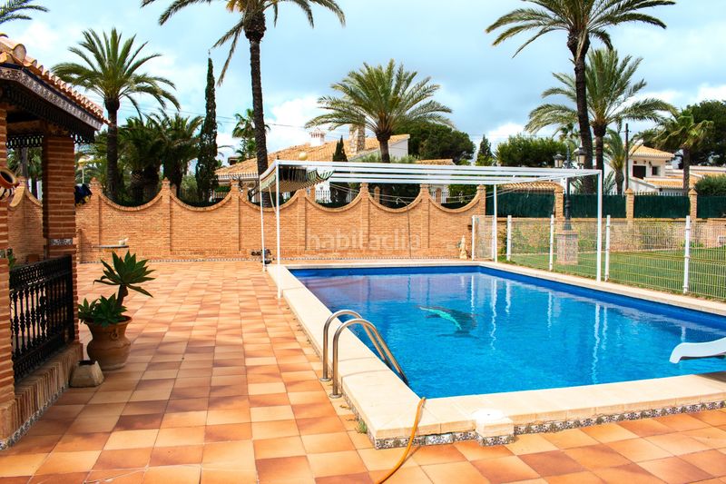 Foto e8afd006-b1f4-451c-a914-8a0740632453. Casa amb calefacció aparcament piscina a Cabo Roig Orihuela