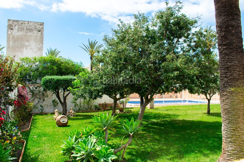 Foto fd4fa151-84bc-4191-b98e-0545a3c0c352. Casa amb calefacció aparcament piscina a Cabo Roig Orihuela