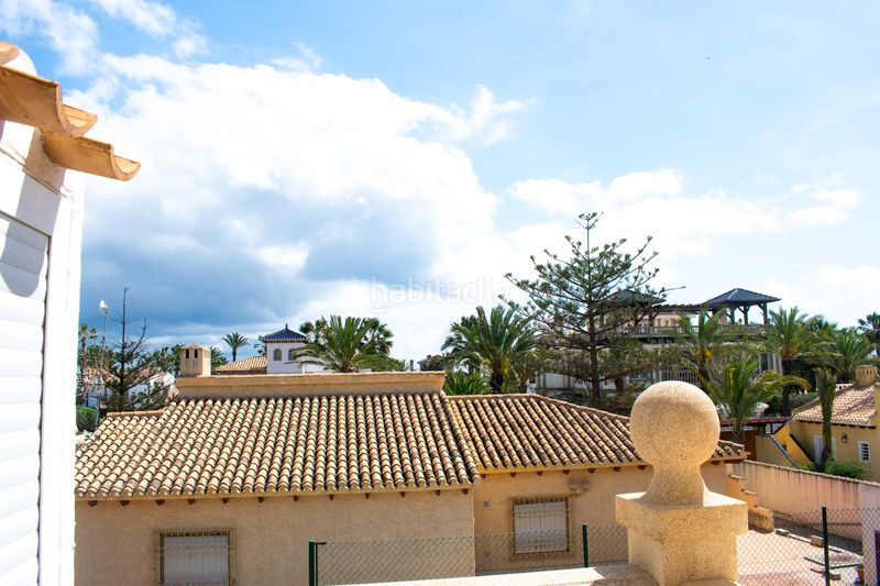 Foto ff1e458d-19df-4a2b-9954-4caeffd6bcbd. Casa amb calefacció aparcament piscina a Cabo Roig Orihuela