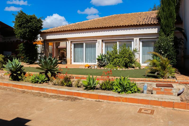 Foto 5a8e4741-bdea-4d9f-b884-8316a792e4c0. Chalet with heating parking pool in Los Urrutias Cartagena