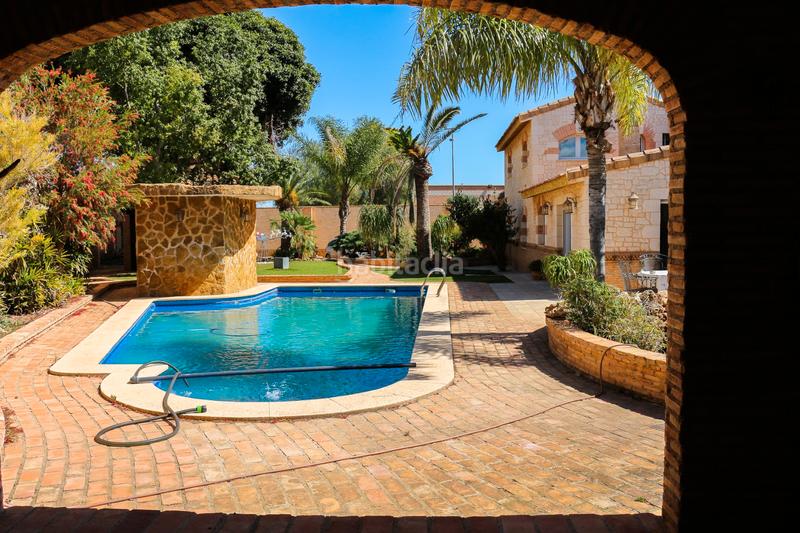 Foto b0e656c3-d253-40df-8270-a08b209197f4. Chalet with heating parking pool in Los Urrutias Cartagena