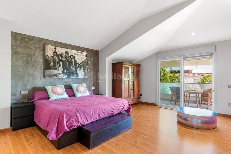 Foto 59a59f93-c530-49f5-8aae-8f80b40bfb79. Chalet with parking in Alzabares Elche / Elx