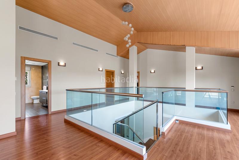 Foto 6a1d7942-fb38-4010-8f61-3f38b70140e7. Chalet with parking in Alzabares Elche / Elx