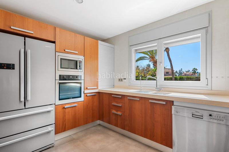 Foto bbec3e8c-458b-4263-a7cd-c972f67d425b. Chalet with parking in Alzabares Elche / Elx