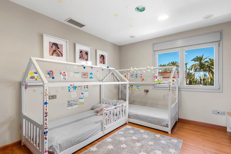 Foto d76cc4a2-08f6-4b7f-abde-ca18c175bf08. Chalet with parking in Alzabares Elche / Elx