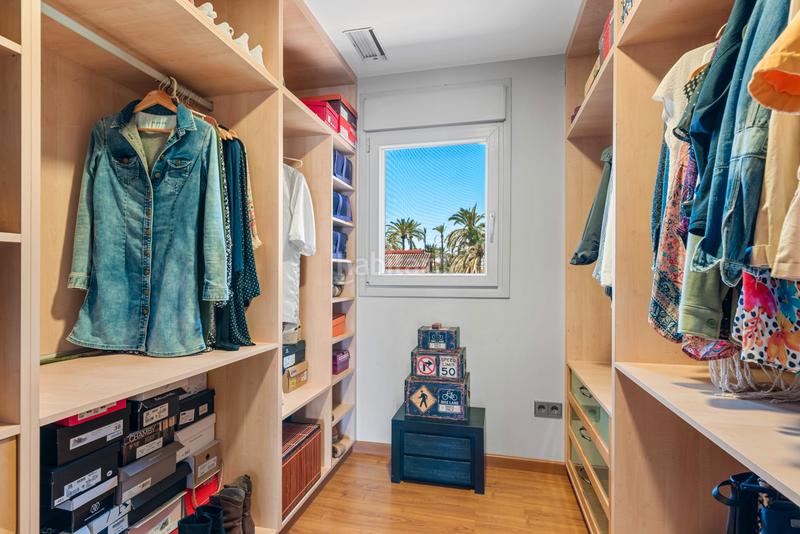 Foto eba11c42-ea15-4ea6-94f3-a8abc078eb63. Chalet with parking in Alzabares Elche / Elx