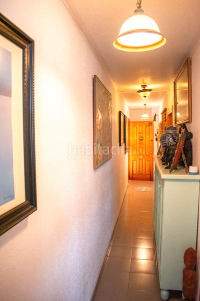Foto 64c66a84-0672-4526-b2a3-d5adaaabf958. Piso descubra este piso en primera línea de mar, una auténtica joya inmobiliaria situada en el enclave más privilegiado de la costa de en Orihuela