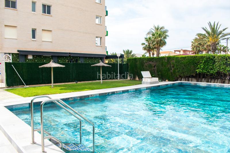 Foto 7080e593-7363-481e-8be8-08c62c8e1f74. Piso descubra este piso en primera línea de mar, una auténtica joya inmobiliaria situada en el enclave más privilegiado de la costa de en Orihuela