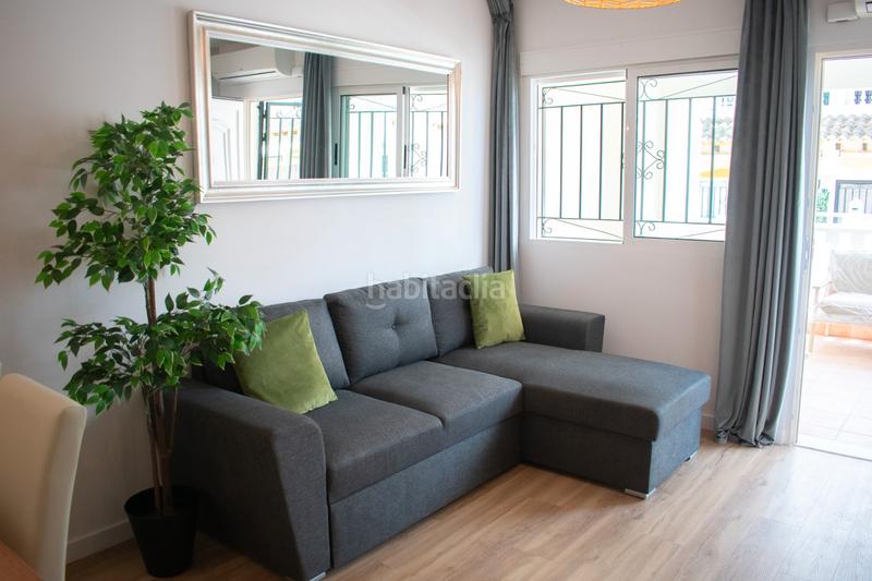 Foto 1b816f25-b0c1-4f9f-8b69-84ebf453e2a1. Casa adossada amb aparcament piscina a Los Balcones y los Altos Orihuela