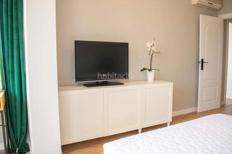 Foto 2c585f7c-4ee3-4c12-ba0e-3be78d6a05f7. Casa adossada amb aparcament piscina a Los Balcones y los Altos Orihuela