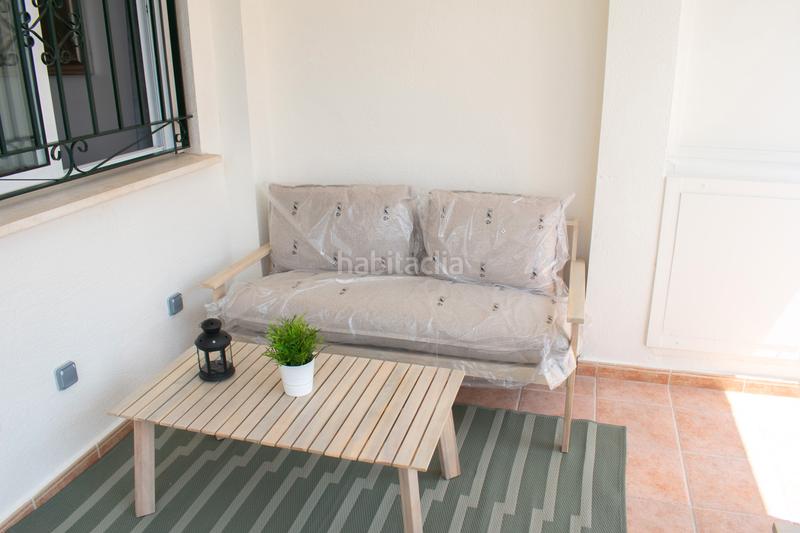 Foto cbbc73a9-434a-42ae-ad9d-a6fa7303394b. Casa adossada amb aparcament piscina a Los Balcones y los Altos Orihuela