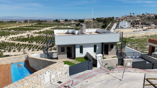 Chalet à Algorfa. Villas de lujo en algorfa, con una refrescantenbsppiscina privad