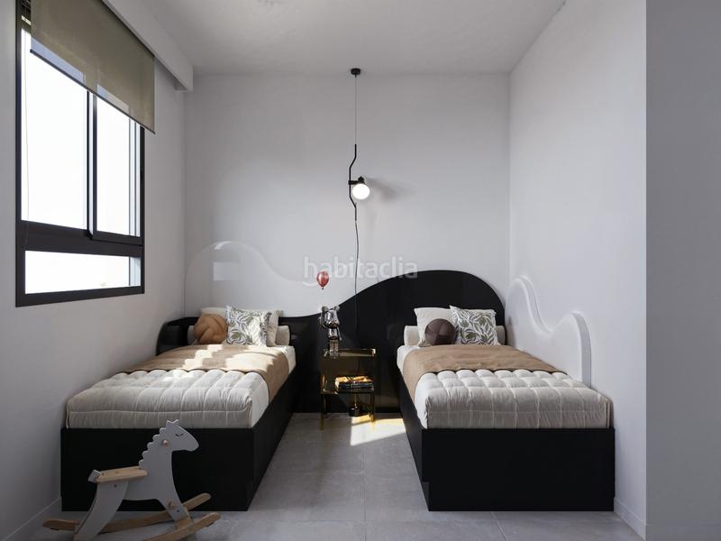 Foto 79f9c324-065a-454f-bb75-4369341a966e. Casa bungalows de 2 o 3 dormitorios con jardín privado en planta baja o solárium en planta alta, situados en una cuidada urbanización q en San Miguel de Salinas