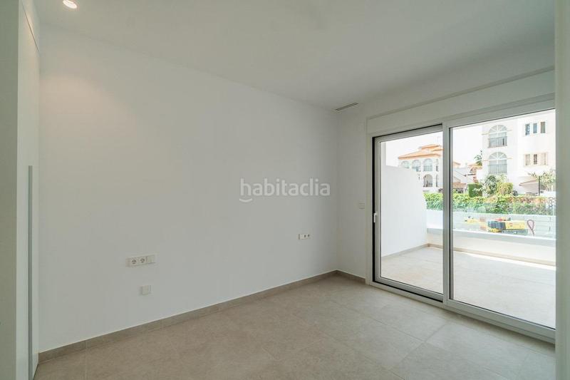 Foto b27fb5ca-d306-4957-b650-56b983f21d9f. Appartement avec parking piscine dans Playa Flamenca Orihuela