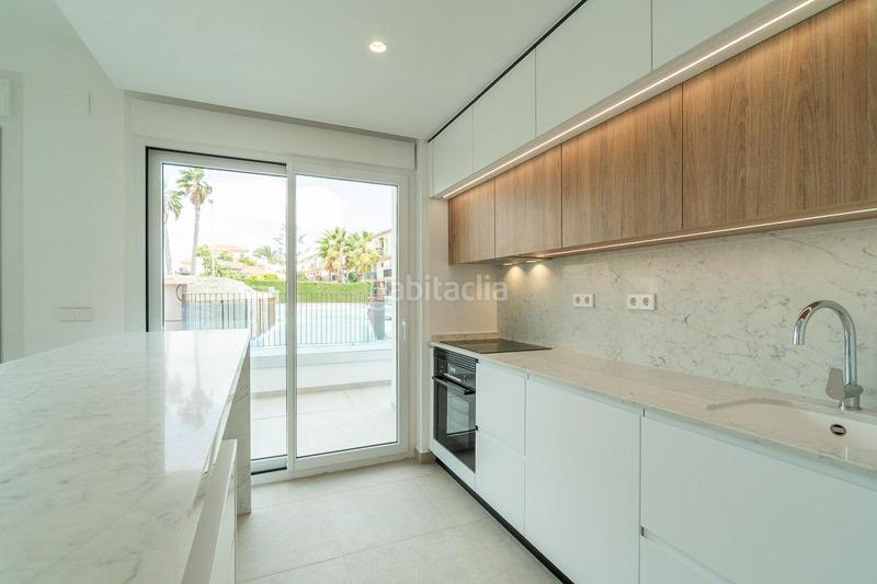 Foto fc5fe1ee-48ff-476c-9994-fcd492e982a4. Appartement avec parking piscine dans Playa Flamenca Orihuela