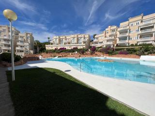 Tríplex a El Moncayo - El Pòrtic. Descubra este tríplex de lujo situado en la prestigiosa urbaniza